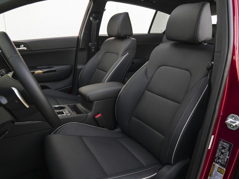 2022 Kia Sportage LX OEM Shot 7
