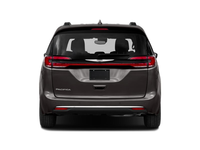 2022 Chrysler Pacifica Touring L Exterior Shot 7