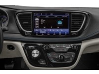 2022 Chrysler Pacifica Touring L Interior Shot 2