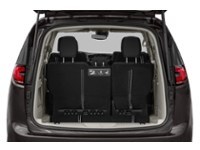 2022 Chrysler Pacifica Touring L Exterior Shot 4