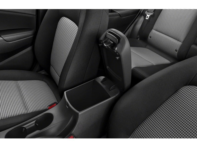 2020 Hyundai Kona 2.0L Luxury Interior Shot 7