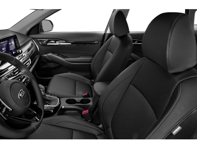 2021 Kia Seltos EX Interior Shot 4