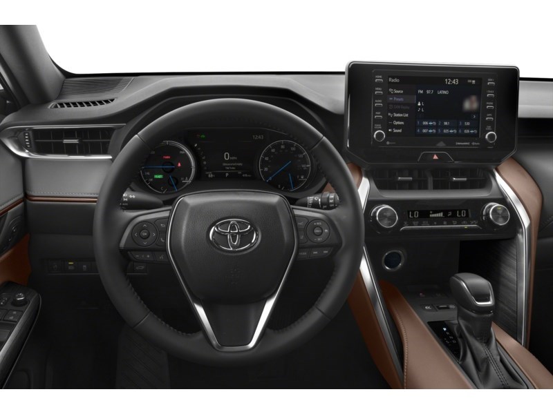 2022 Toyota Venza XLE Interior Shot 3