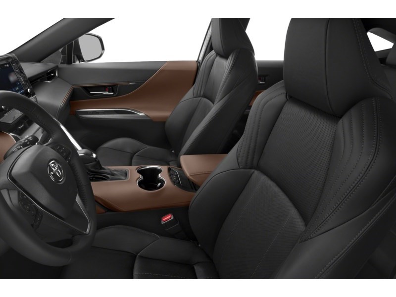 2022 Toyota Venza XLE Interior Shot 4