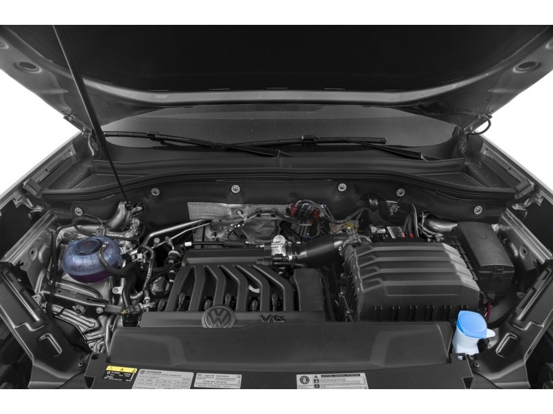 2022 Volkswagen Atlas 3.6 FSI Highline Exterior Shot 3