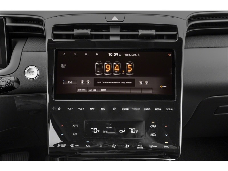2022 Hyundai Tucson Hybrid Ultimate Interior Shot 2