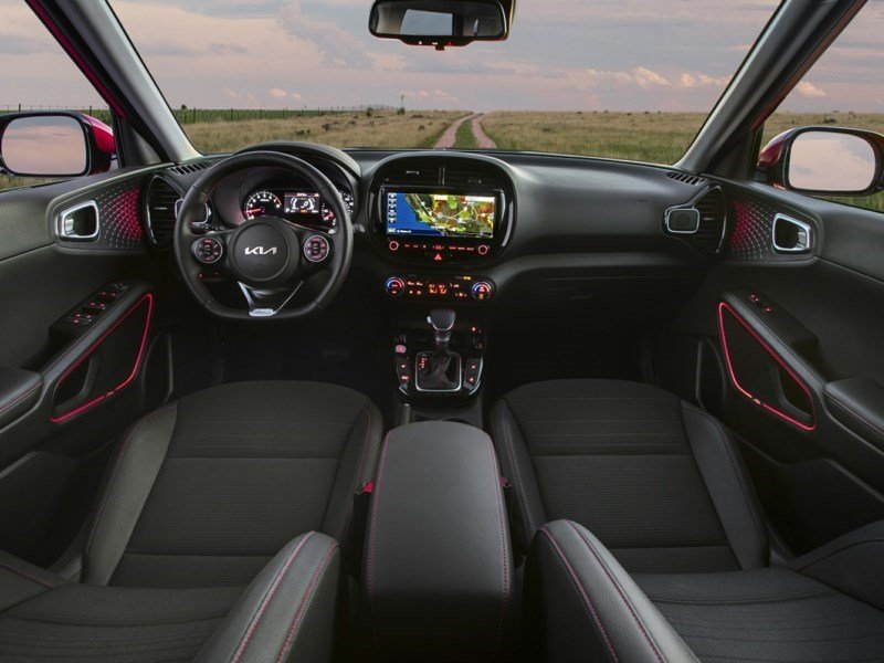 2022 Kia Soul LX OEM Shot 3