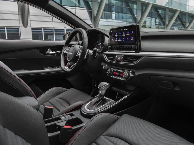 2023 Kia Forte LX OEM Shot 5