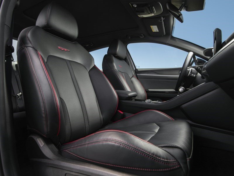 2022 Kia K5 GT w/Black Interior OEM Shot 5