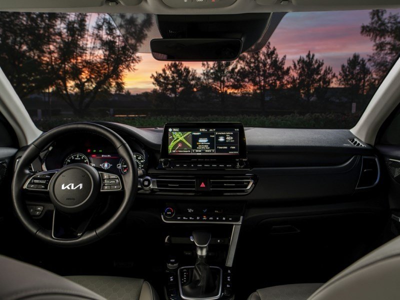 2022 Kia Seltos LX OEM Shot 4