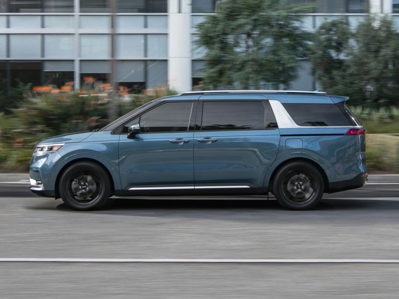 2024 Kia Carnival LX OEM Shot 1