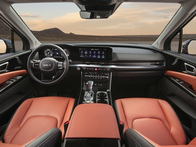 2023 Kia Carnival EX OEM Shot 4