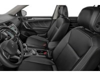 2024 Volkswagen Tiguan Comfortline Interior Shot 4