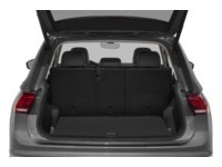 2022 Volkswagen Tiguan Comfortline Exterior Shot 4