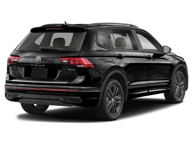 2024 Volkswagen Tiguan Comfortline R-Line Black Edition Exterior Shot 2