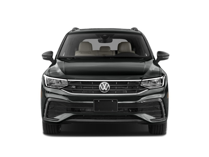 2024 Volkswagen Tiguan Comfortline R-Line Black Edition Exterior Shot 5