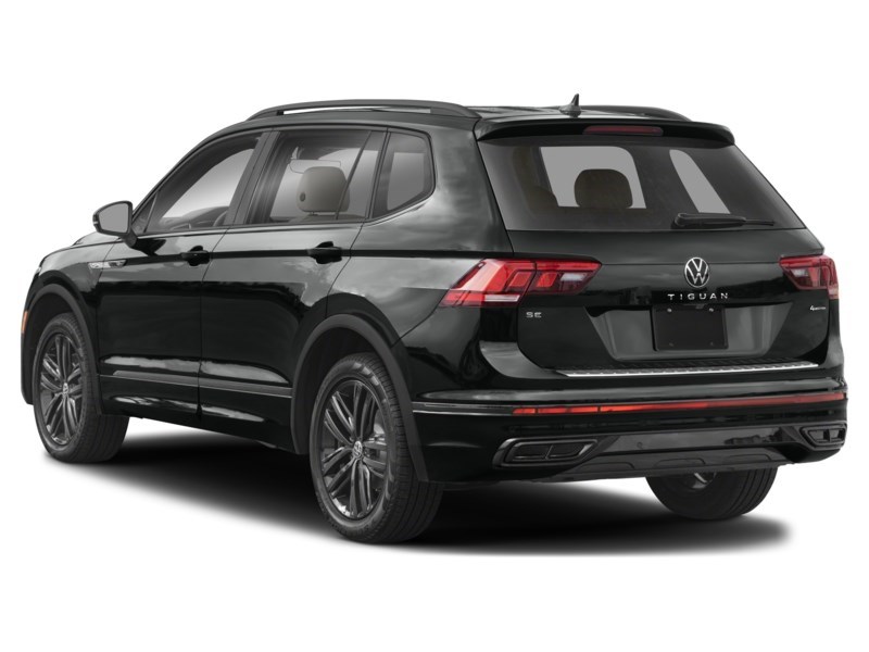 2023 Volkswagen Tiguan Comfortline R-Line Black Exterior Shot 9