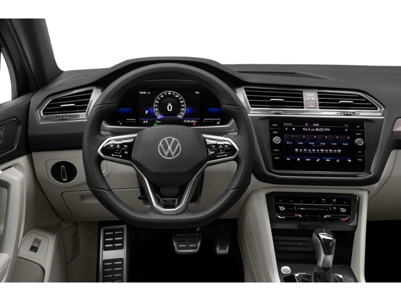 2024 Volkswagen Tiguan Comfortline R-Line Black Edition Interior Shot 3
