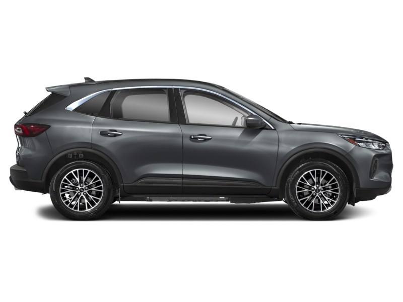 2024 Ford Escape PHEV Exterior Shot 10