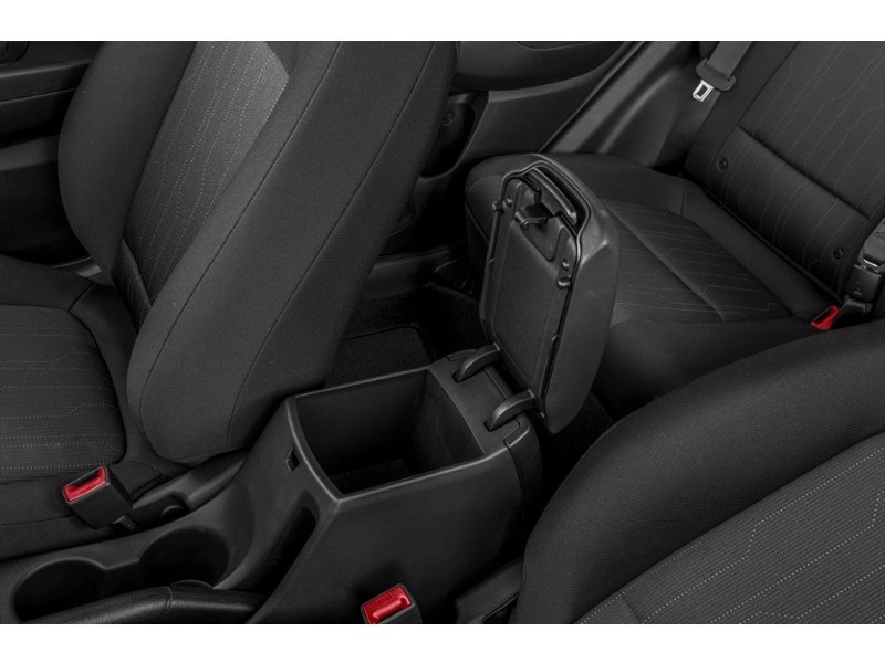 2023 Hyundai Venue Essential Interior Shot 7