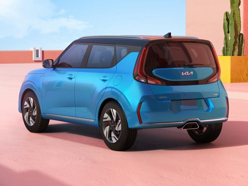 2023 Kia Soul EX Premium OEM Shot 2