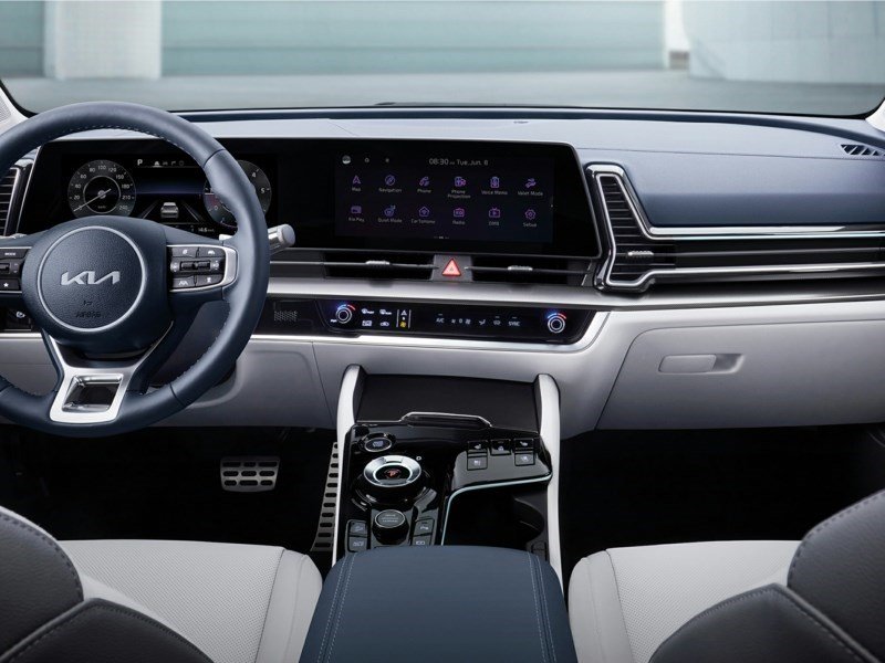 2023 Kia Sportage EX OEM Shot 4
