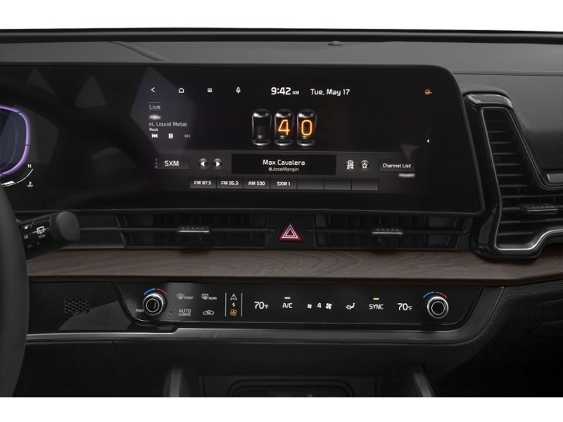 2023 Kia Sportage X-Line Interior Shot 2