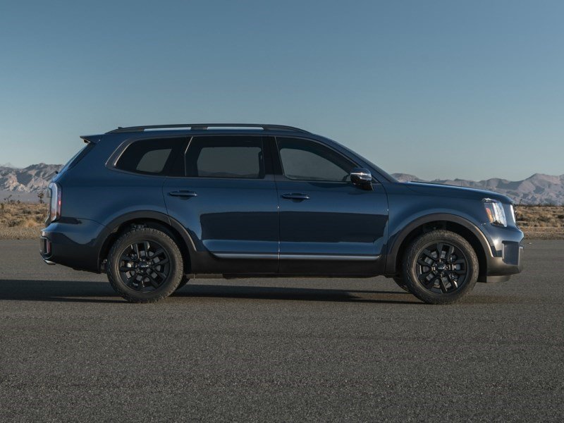 2023 Kia Telluride SX OEM Shot 3