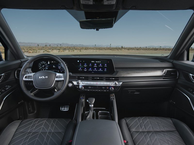 2023 Kia Telluride X-Pro w/Sage Green Interior OEM Shot 4