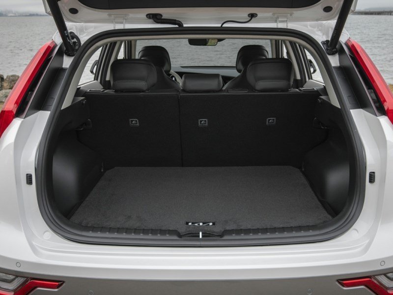 2023 Kia Niro EV Premium+ OEM Shot 5