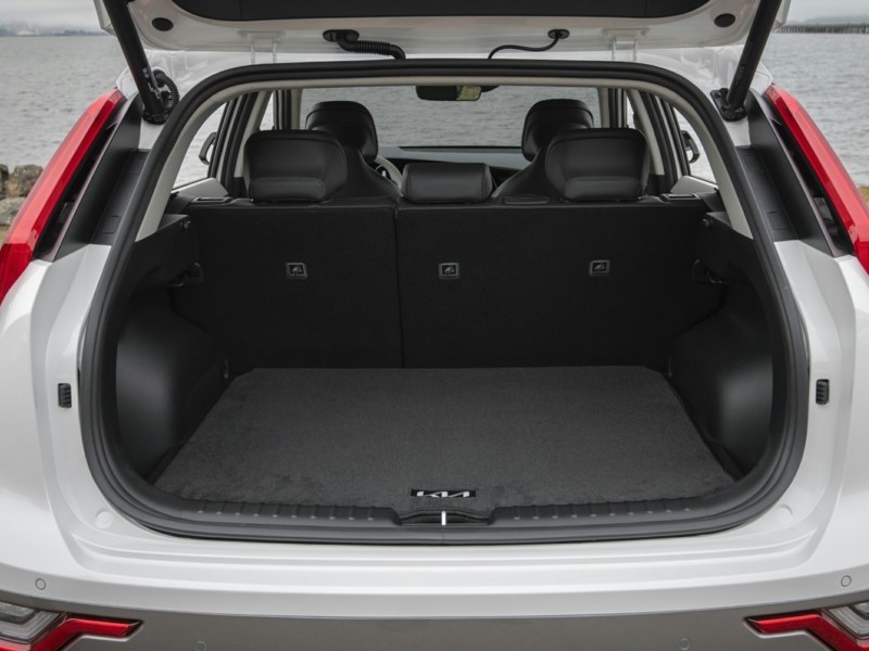 2023 Kia Niro EV Premium+ OEM Shot 5
