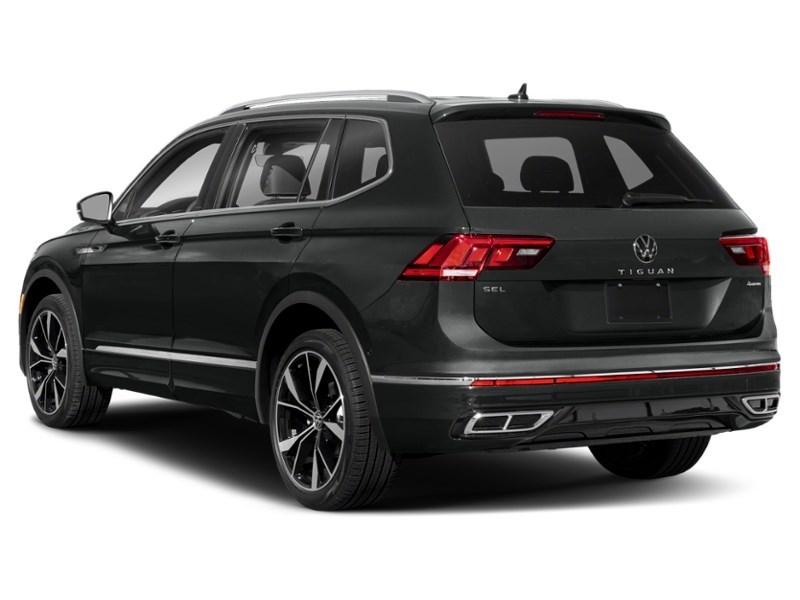 2022 Volkswagen Tiguan Highline R-Line Exterior Shot 9