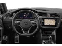 2022 Volkswagen Tiguan Highline R-Line Interior Shot 3