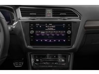 2022 Volkswagen Tiguan Highline R-Line Interior Shot 2