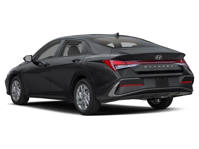 2025 Hyundai Elantra Preferred IVT Exterior Shot 9