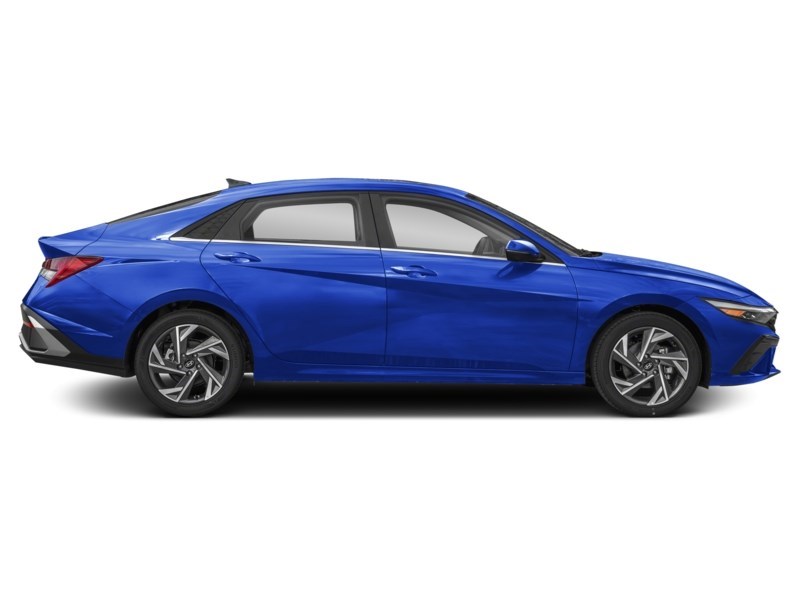 2024 Hyundai Elantra Luxury Exterior Shot 10