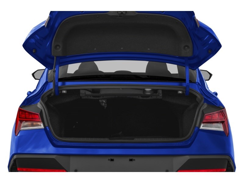 2024 Hyundai Elantra Luxury Exterior Shot 4