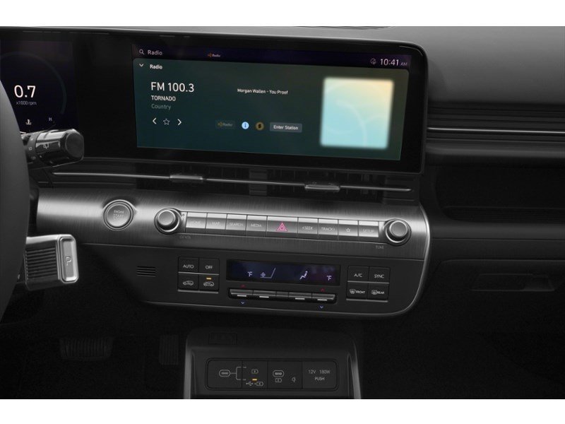 2025 Hyundai Kona 2.0L Preferred w/Trend Package Interior Shot 2