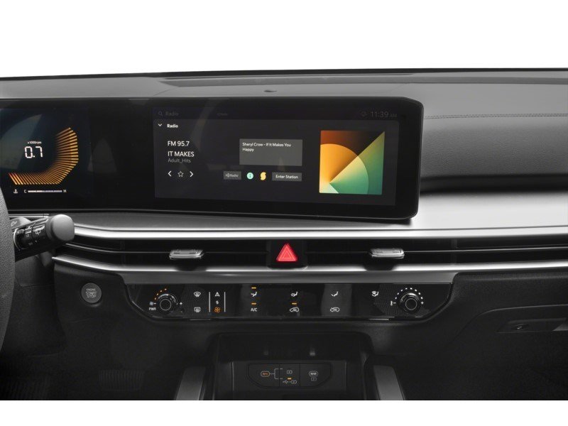 2025 Kia Sorento 2.5L LX Interior Shot 2