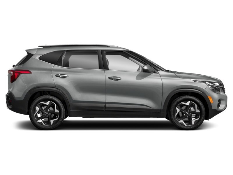 2024 Kia Seltos EX Exterior Shot 10