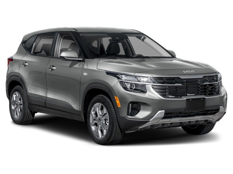 2024 Kia Seltos LX Exterior Shot 8