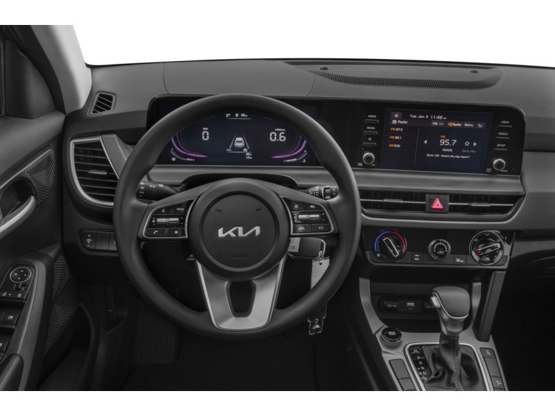 2026 Kia Seltos LX AWD Interior Shot 3