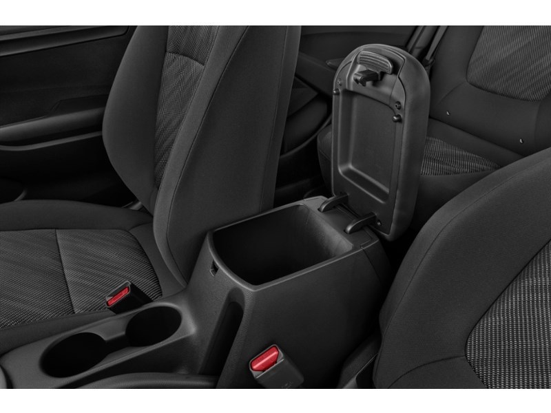 2024 Kia Seltos LX Interior Shot 7