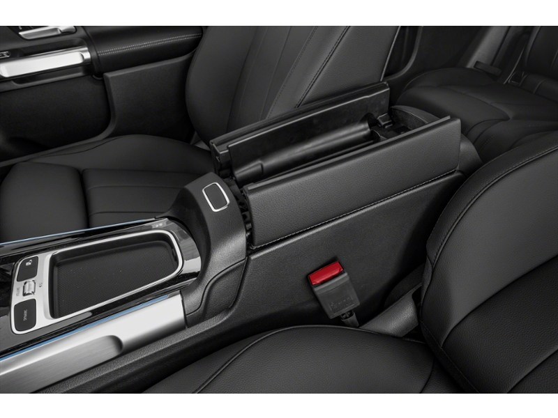 2024 Mercedes-Benz GLB 250 Base Interior Shot 7