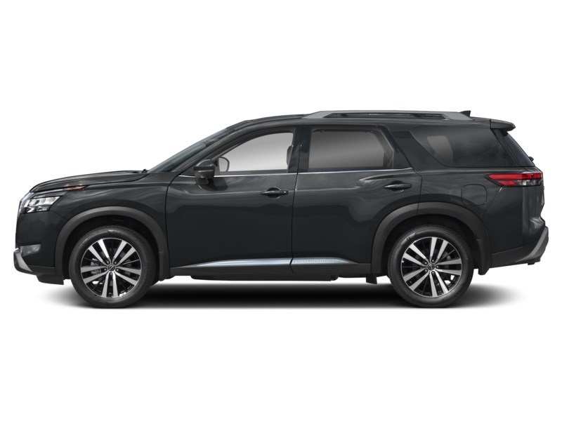 2024 Nissan Pathfinder Platinum Exterior Shot 6