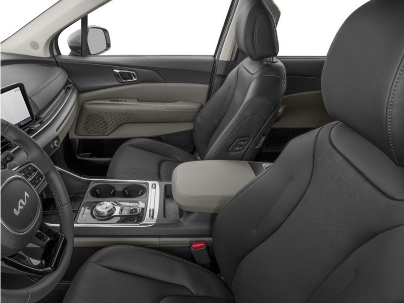 2026 Kia Carnival HEV LX+ OEM Shot 5