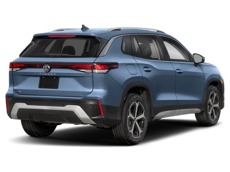 2026 Volkswagen Tiguan Comfortline Exterior Shot 2