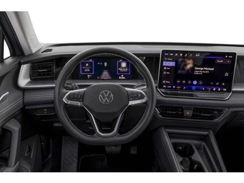 2026 Volkswagen Tiguan Comfortline Interior Shot 3