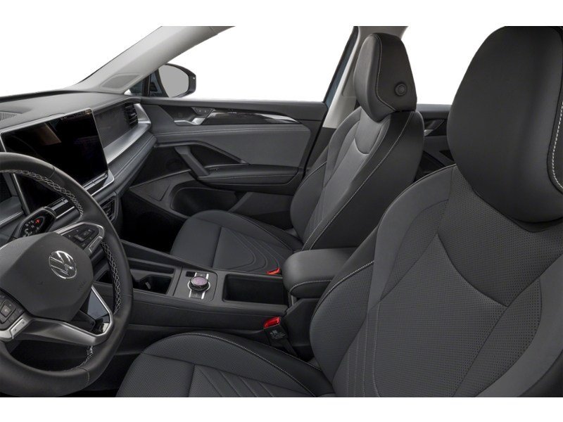 2026 Volkswagen Tiguan Comfortline Interior Shot 4