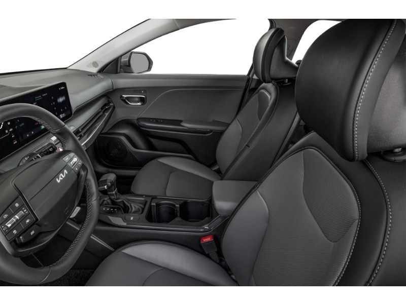 2026 Kia K4 EX Interior Shot 4
